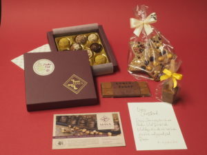 Geschenkpaket Schokolade Weihnachten Winterzauber